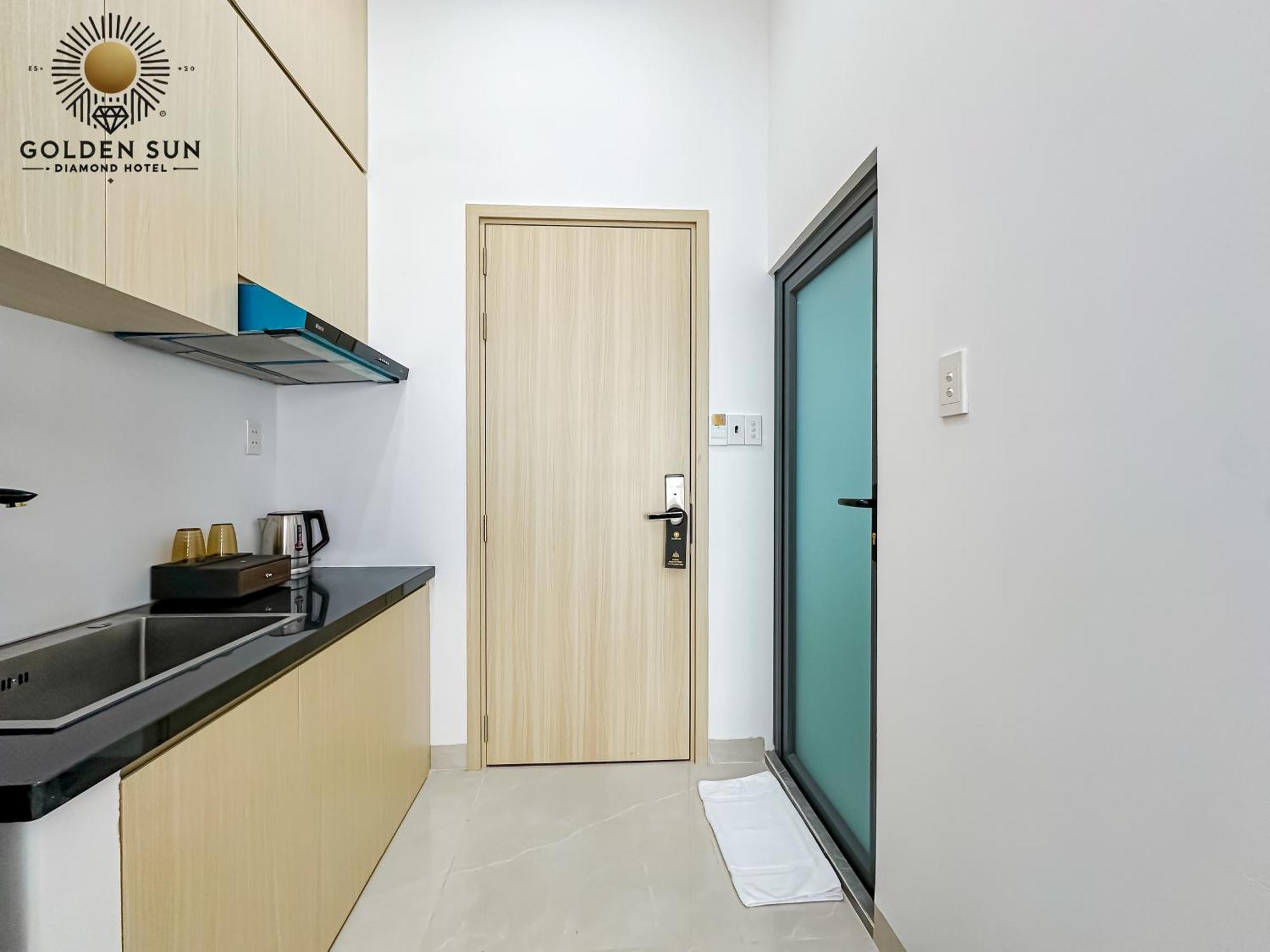 Hotel Golden Sun 5